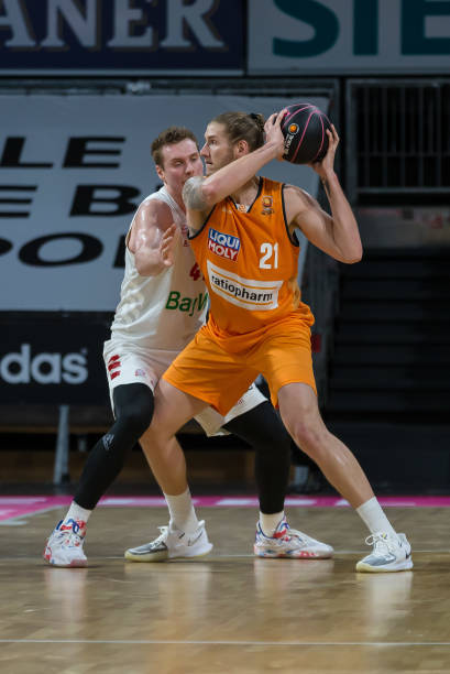 他不只是策 他不只是策