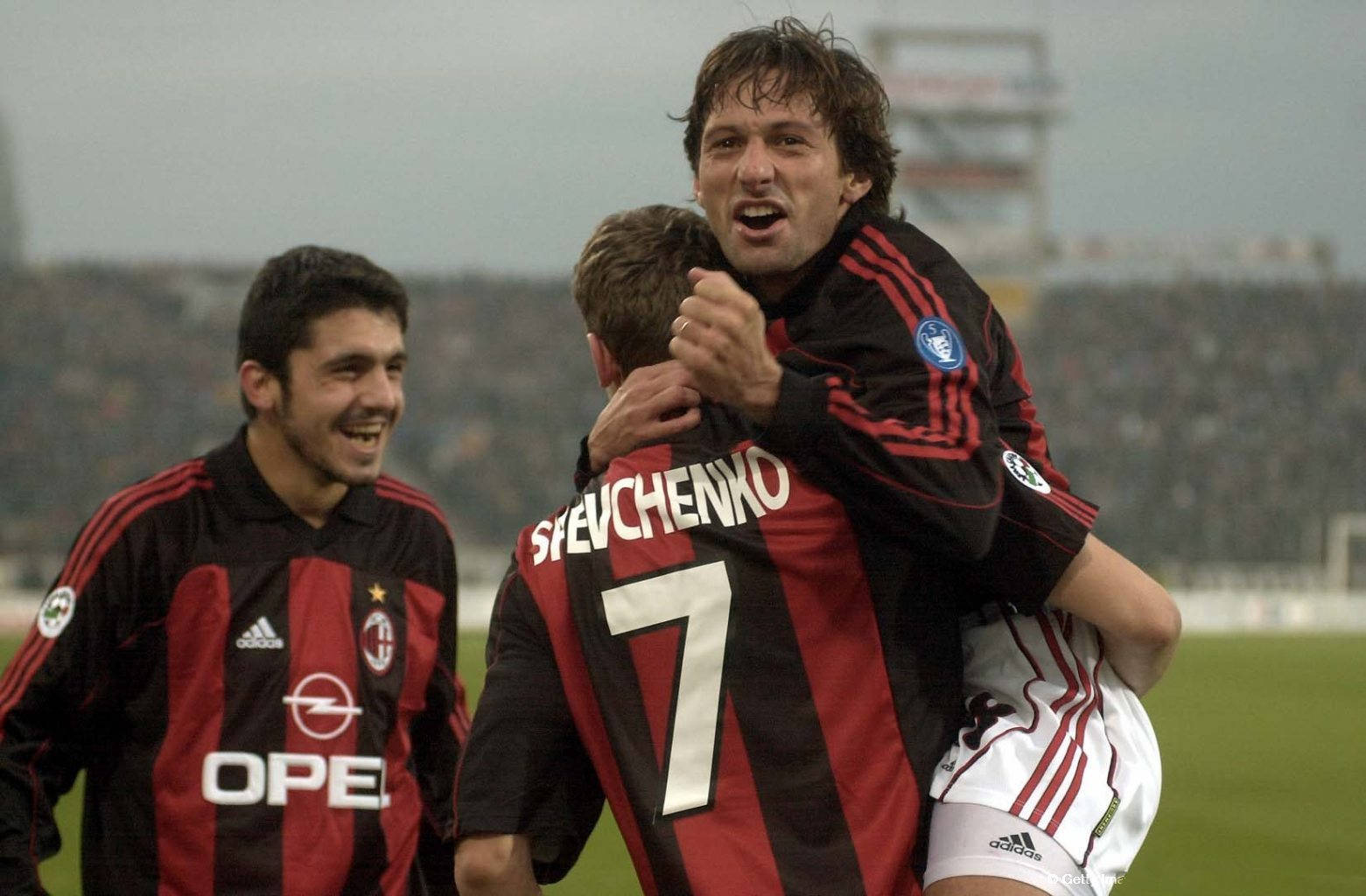 边路突破助 边路突破助